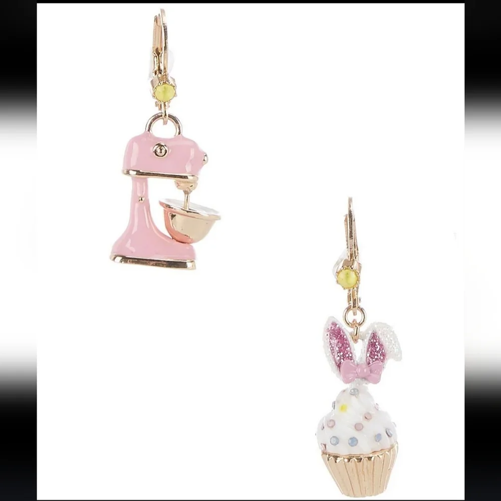 Betsey JohnsonSpring Bunny Cupcake Mismatch Drop Earrings - Picture 4 of 14
